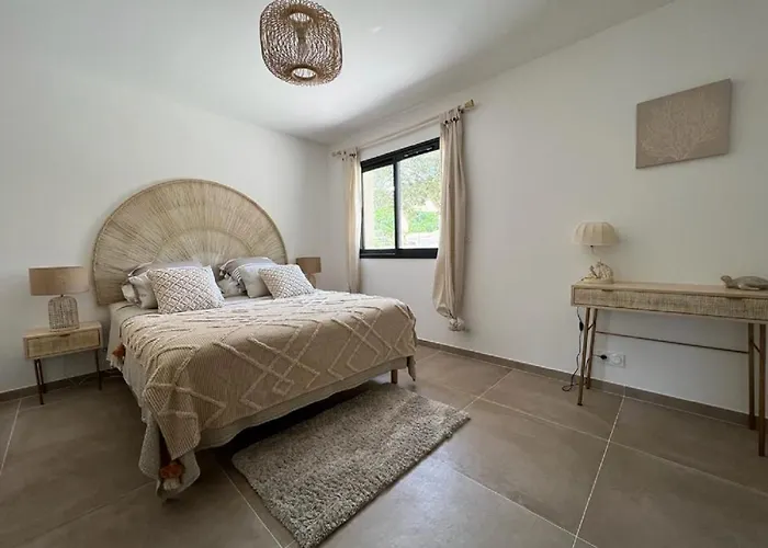 Villa Monte E Mare, Piscine Chauffee, Climatisee A 5 Mn De La De Santa Giulia *